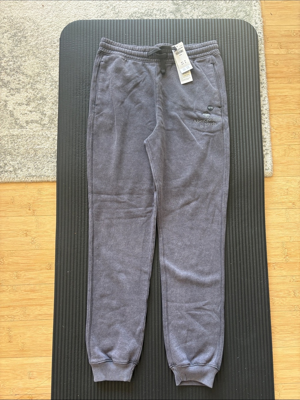 Abercrombie & Fitch Boys Charcoal Gray Fleece Joggers